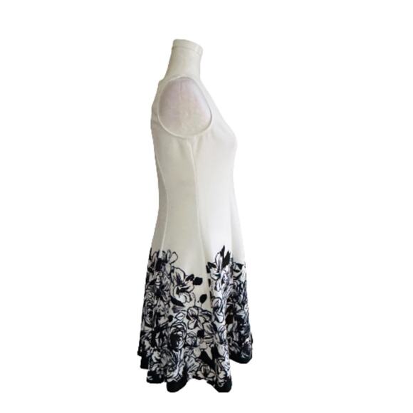 Anne Klein Petite Dress Ivory Black Floral Print Bottom Sleeveless Dress Size 2P - Picture 4 of 12